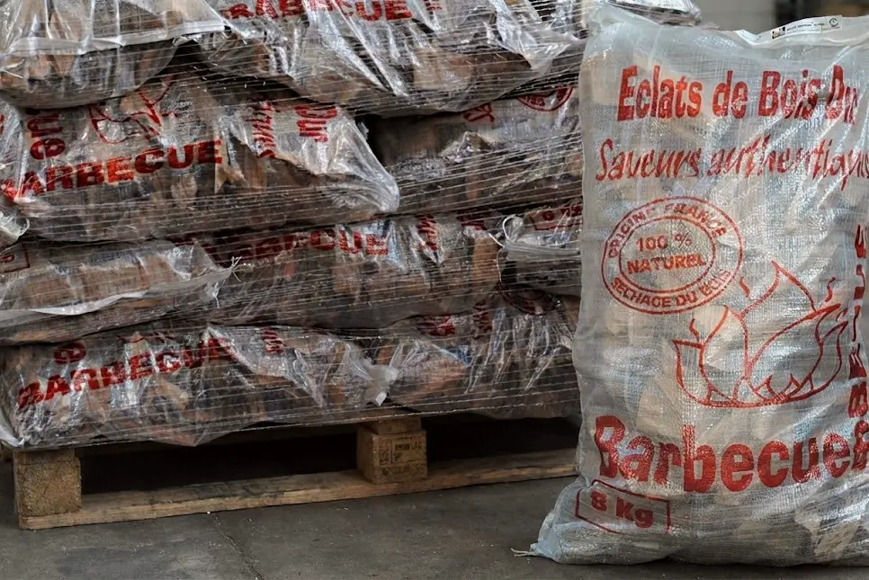 Sac d'éclats de Bois Dur pour Allumage, Barbecue, Brazero (30L) Env.7kg