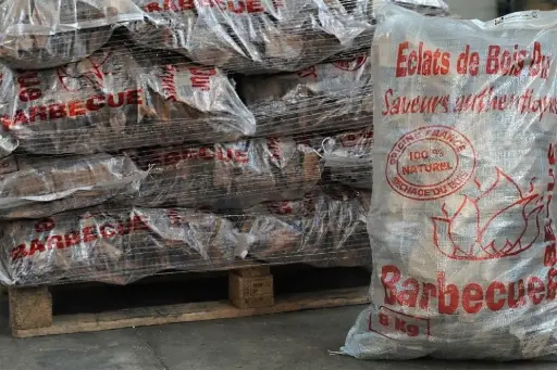 Sac d'éclats de Bois Dur pour Allumage, Barbecue, Brazero (30L) Env.7kg